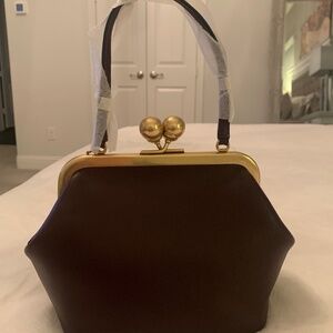 Coach Black Current Kisslock 16